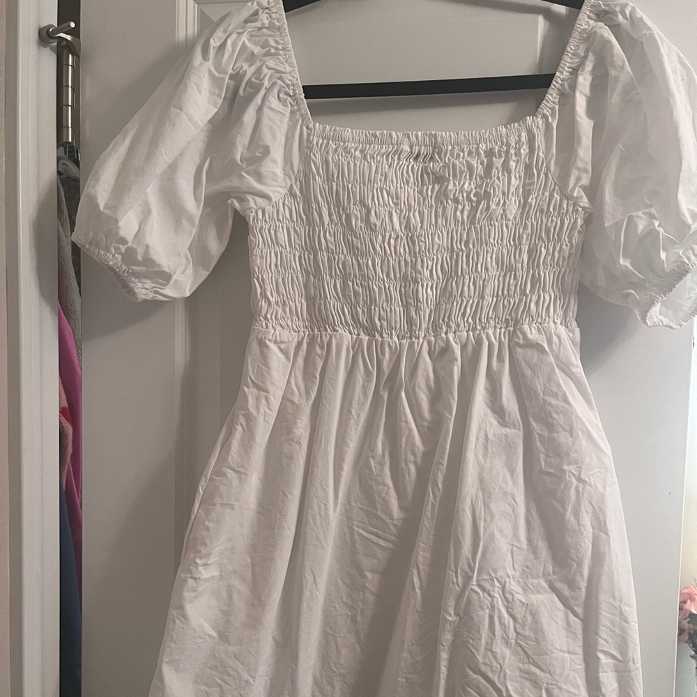 Lush Size Small White Puffer-Sleeved Mini Dress